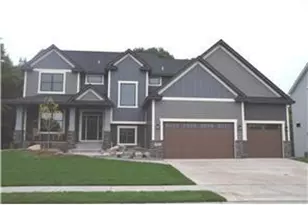 18056 Urbank St NE, Ham Lake, MN 55304 - Photo 3