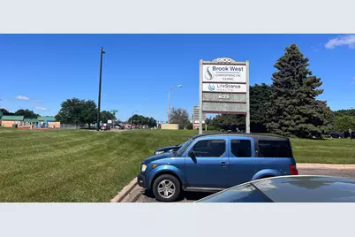 6800 78th Avenue N #103 and 104, Brooklyn Park, MN 55445 - Photo 15