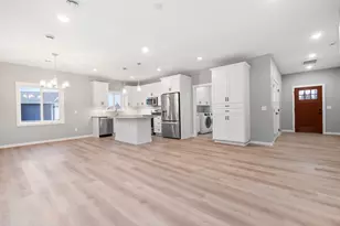 676 Voyager Dr, Alexandria, MN 56308 - Photo 3