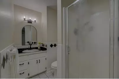 679 Marie Avenue W, Mendota Heights, MN 55118 - Photo 21