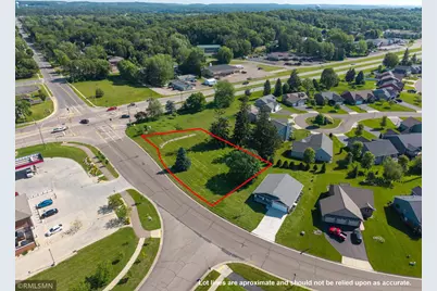 2364 St Andrews Drive, Altoona, WI 54720 - Photo 9