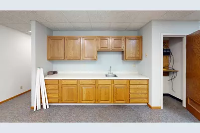 130 Willmar Avenue SE #4, Willmar, MN 56201 - Photo 5