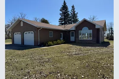 604 E University Avenue, Badger, MN 56714 - Photo 1