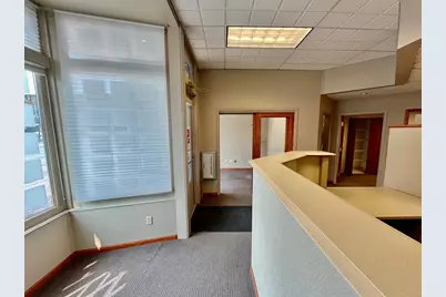 105 E Lincoln Avenue, Fergus Falls, MN 56537 - Photo 5