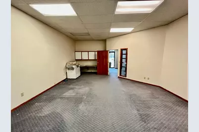 105 E Lincoln Avenue, Fergus Falls, MN 56537 - Photo 17