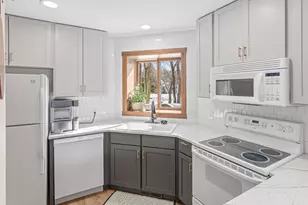 14168 Heywood Path, Apple Valley, MN 55124 - Photo 5