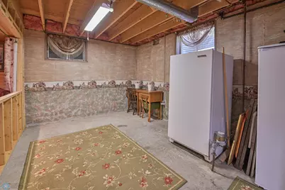 429 W Bridge Avenue, Warren, MN 56762 - Photo 31