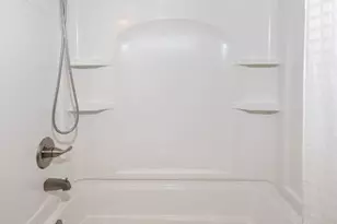 813 N 6th Ave N, Fargo, ND 58102 - Photo 15