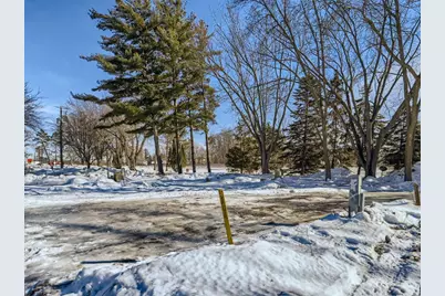 12207 Lake Lane N, Lindstrom, MN 55045 - Photo 15