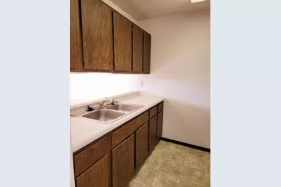 506 Carleton Avenue, Morgan, MN 56266 - Photo 3