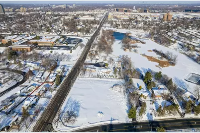 8545 Penn Avenue S, Bloomington, MN 55431 - Photo 3