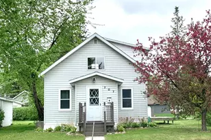 707 Center St E, Roseau, MN 56751 - Photo 1