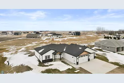 700 Blaine Street N, Colfax, ND 58018 - Photo 5