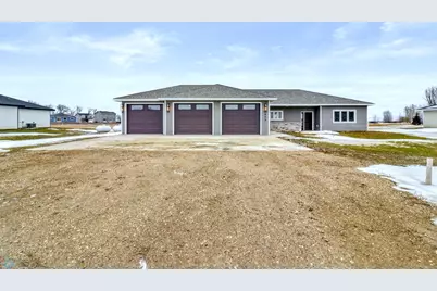 608 Blaine Street N, Colfax, ND 58018 - Photo 1