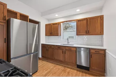 3900 Perry Avenue N, Robbinsdale, MN 55422 - Photo 9