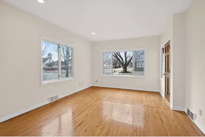 3900 Perry Avenue N, Robbinsdale, MN 55422 - Photo 3