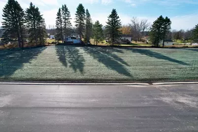 203 4th Avenue NE, Pelican Rapids, MN 56572 - Photo 9