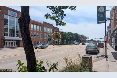 318 Broadway Avenue S, Rochester, MN 55904 - Photo 11