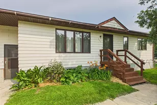 408 6th Ave SW, Warroad, MN 56763 - Photo 1