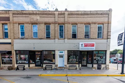 147 S Broadway, Wells, MN 56097 - Photo 1