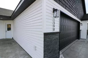 1390 Prairie Ln, Wahpeton,  58075 - Photo 3