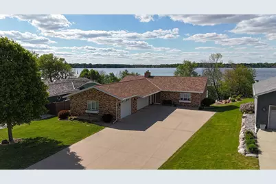 1606 S Shore Drive, Worthington, MN 56187 - Photo 1