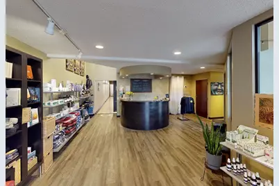 99 Snelling Avenue N, Saint Paul, MN 55104 - Photo 3