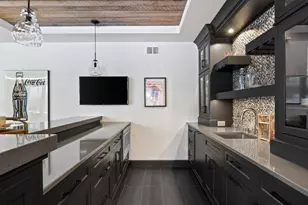 172 Westwood Ln, Wayzata, MN 55391 - Photo 69