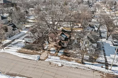 709 10th Street NE, Austin, MN 55912 - Photo 19