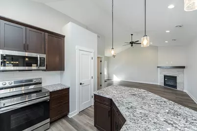 877 Picadilly Lane NW, Rochester, MN 55901 - Photo 15