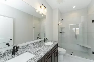 877 Picadilly Ln NW, Rochester, MN 55901 - Photo 3