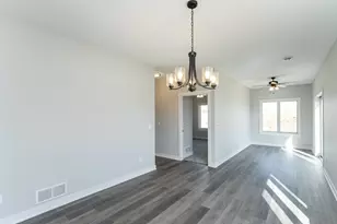 877 Picadilly Ln NW, Rochester, MN 55901 - Photo 15