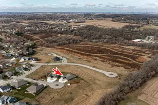 877 Picadilly Ln NW, Rochester, MN 55901 - Photo 7