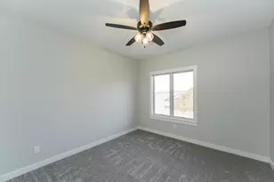 877 Picadilly Ln NW, Rochester, MN 55901 - Photo 23