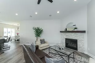 877 Picadilly Ln NW, Rochester, MN 55901 - Photo 13