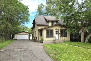 1317 6th Ave S, Saint Cloud, MN 56301 - Photo 1