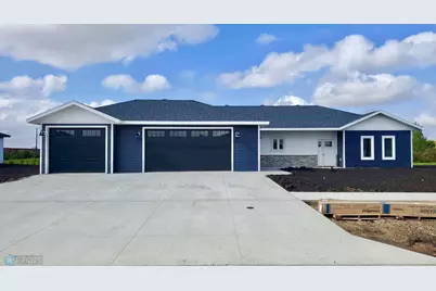 109 16th Street N, Breckenridge, MN 56520 - Photo 1