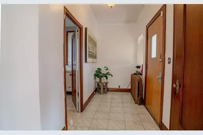 1423 Penn Avenue N, Minneapolis, MN 55411 - Photo 5