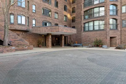 1235 Yale Place #1401, Minneapolis, MN 55403 - Photo 31