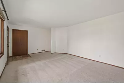 9510 Trenton Lane N, Maple Grove, MN 55369 - Photo 11