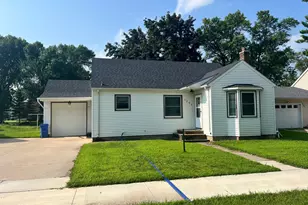 1253 Chestnut St, Dawson, MN 56232 - Photo 1