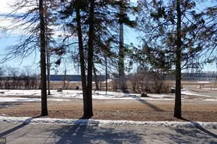 839 Hilltop Dr NE, Hutchinson, MN 55350 - Photo 1