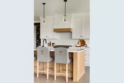 139 Westwood Lane, Wayzata, MN 55391 - Photo 27