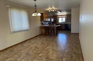 623 12th St, Windom, MN 56101 - Photo 9