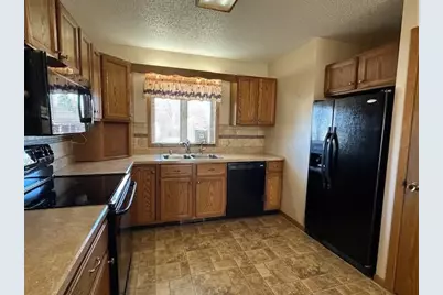 623 12th Street, Windom, MN 56101 - Photo 7