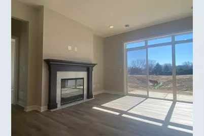 13727 Hollybrook Circle, Apple Valley, MN 55124 - Photo 53