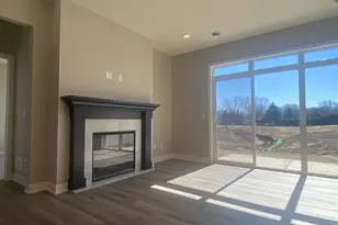 13727 Hollybrook Circle, Apple Valley, MN 55124 - Photo 53