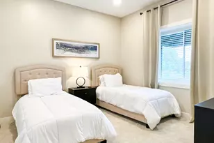 63 7th Ave S, Hopkins, MN 55343 - Photo 9