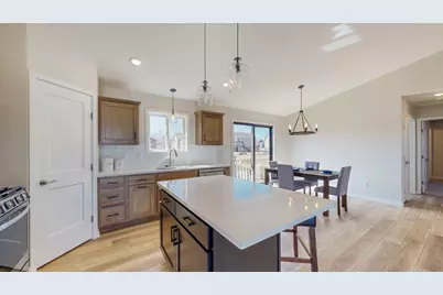 251 Stonelake Drive SE, Rochester, MN 55904 - Photo 7