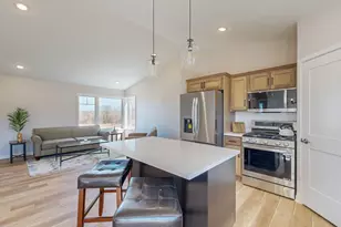 251 Stonelake Dr SE, Rochester, MN 55904 - Photo 9